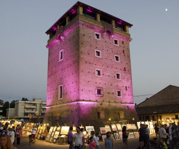 Notte-rosa-Cervia-archivioTurismoCervia_04-scaled